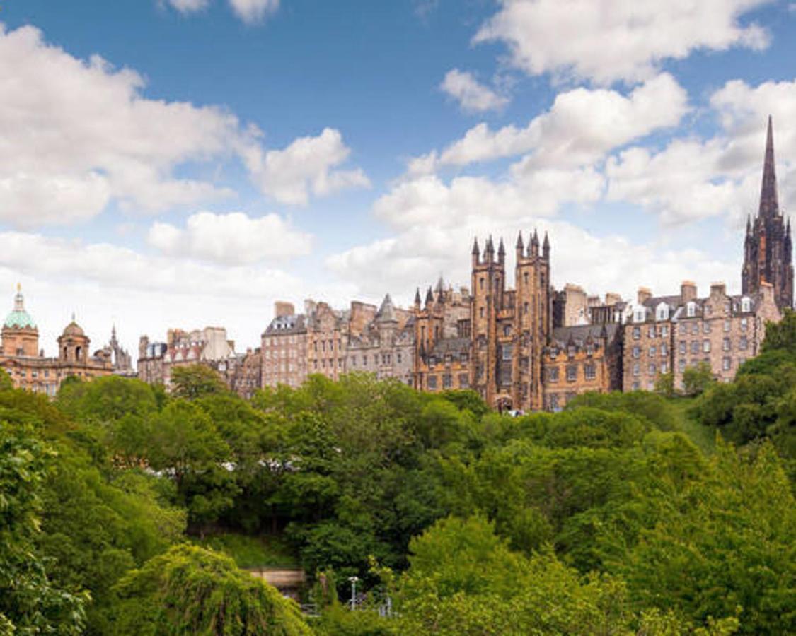 Refurbished Studio Next To The Royal Mile Apartman Edinburgh Kültér fotó